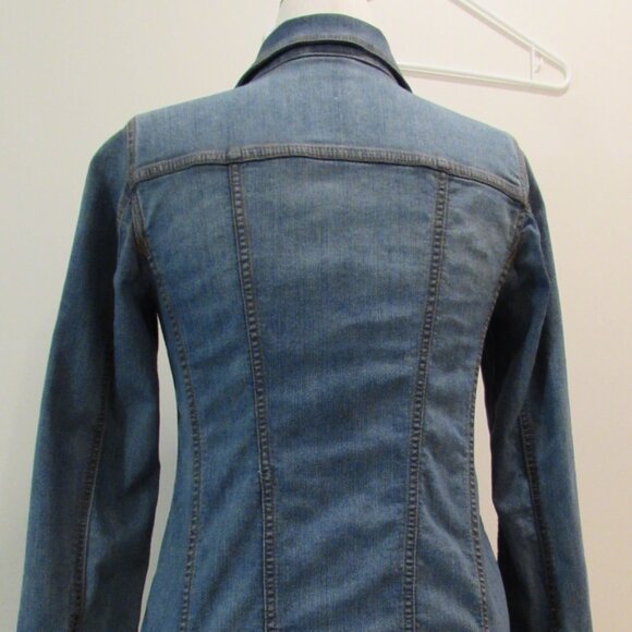 Chicos Long Length Slimming Fit Denim Jacket Size 0 (small/4-6) - Picture 10 of 16
